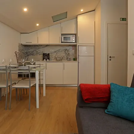 Отель Bolhao Market By Sweet 3*