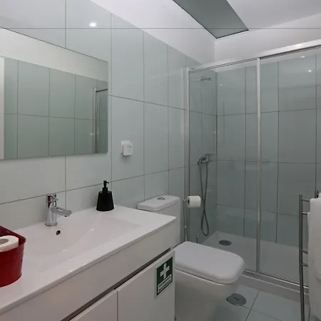 Отель Bolhao Market By Sweet Порту